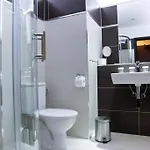 Dvorak بيت ضيافة 4*